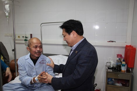 Tổ chức đêm nhạc vì ‘lão Quềnh’ Hán Văn Tình