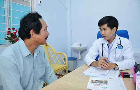 Người nhà bệnh nhân vây bệnh viện, vì sao?
