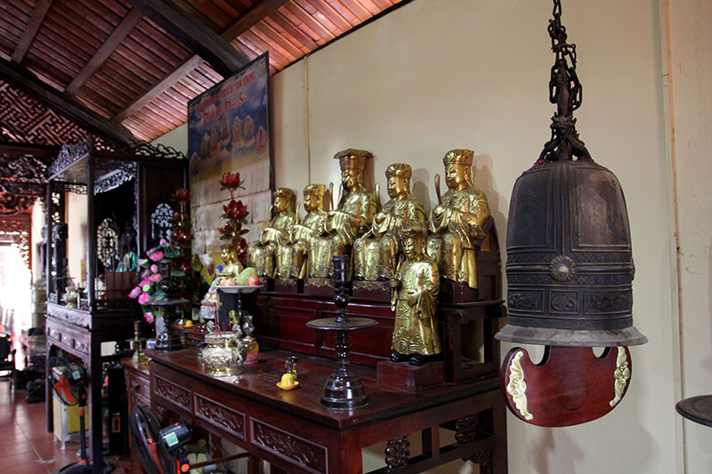 Chùa cổ mang đậm kiến trúc Nam Bộ giữa lòng thành phố - ảnh 12