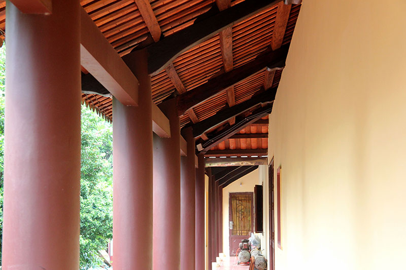 Chùa cổ mang đậm kiến trúc Nam Bộ giữa lòng thành phố - ảnh 6