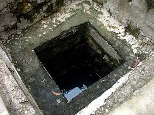 Huyền thoại vua Gia Long đào giếng trên núi Bửu Phong - ảnh 2