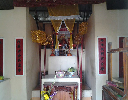 Lạ kỳ ngôi miếu dân lập thờ 'bà bóng' cô Hiên - ảnh 1